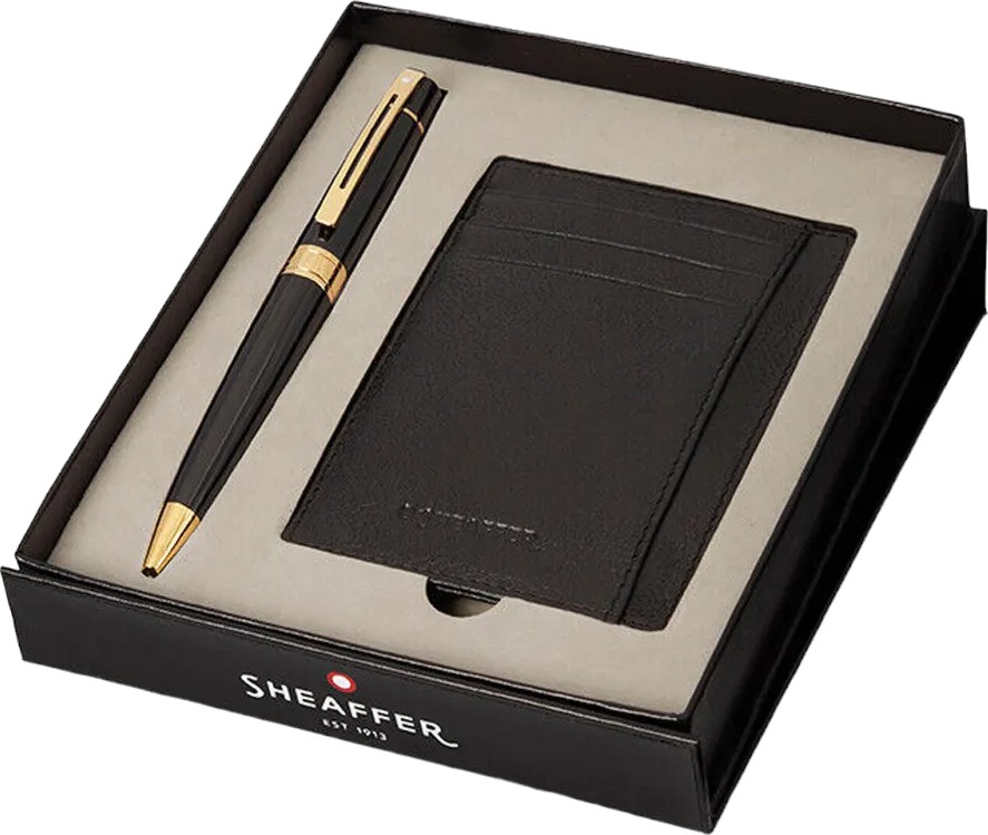        Sheaffer Black and Gold -      300 - 