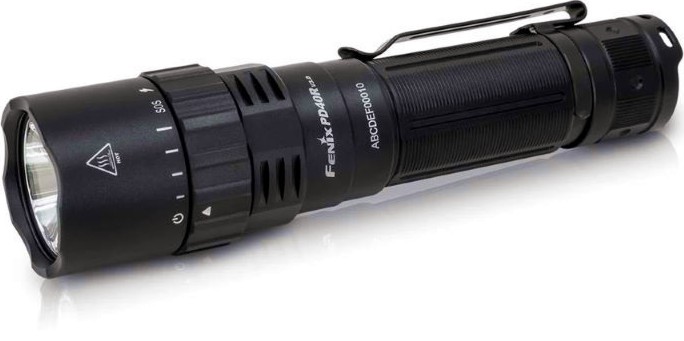  Fenix PD40R V3.0 - 3000 lm    - 